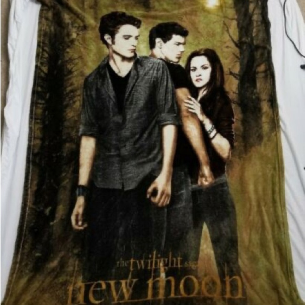 twilight new moon blanket